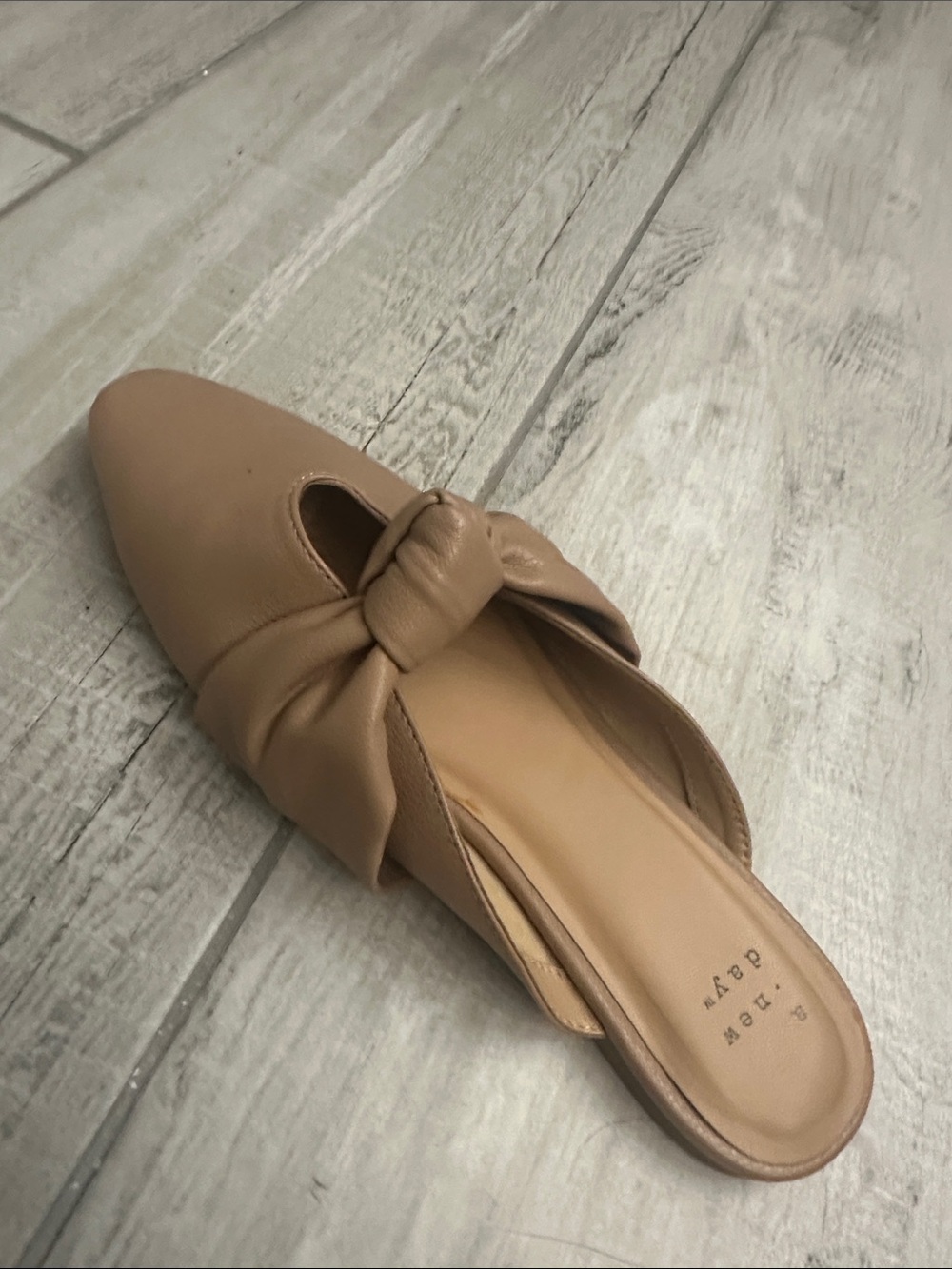 Women's Knot Detail Slip-On Mule - Tan